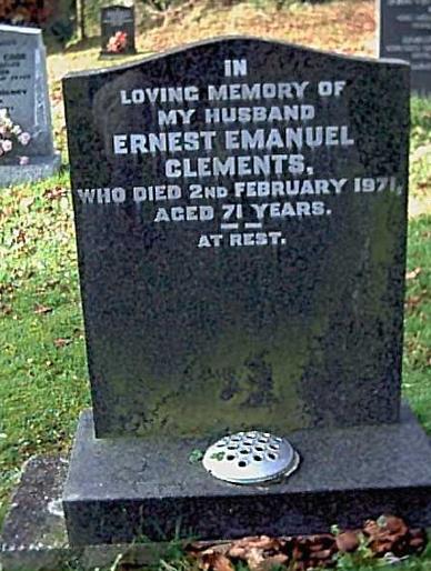 picture of gravestone