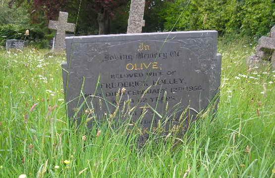 picture of gravestone picture of gravestone