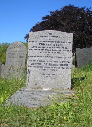 picture of gravestone