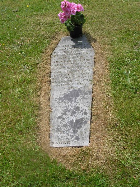 picture of gravestone