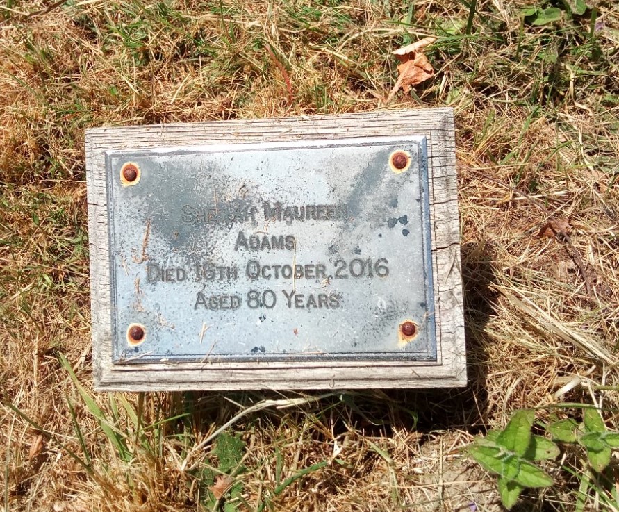 Memorial marker