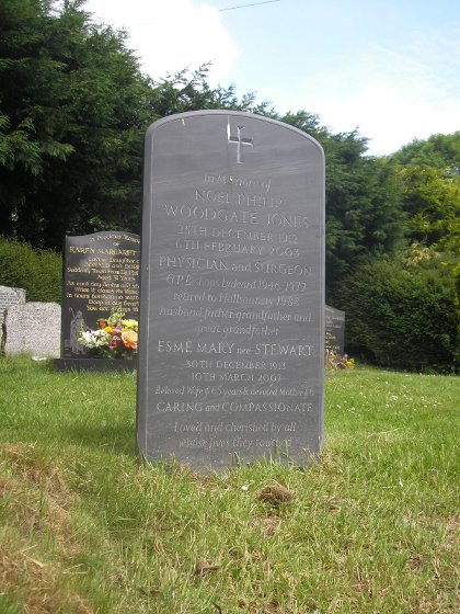 picture of gravestone picture of gravestone