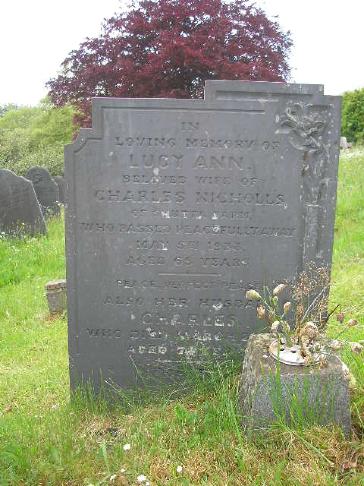 picture of gravestone