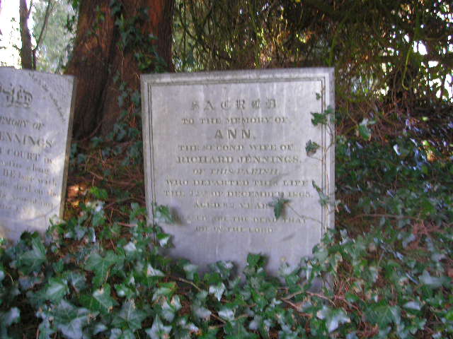 picture of gravestone